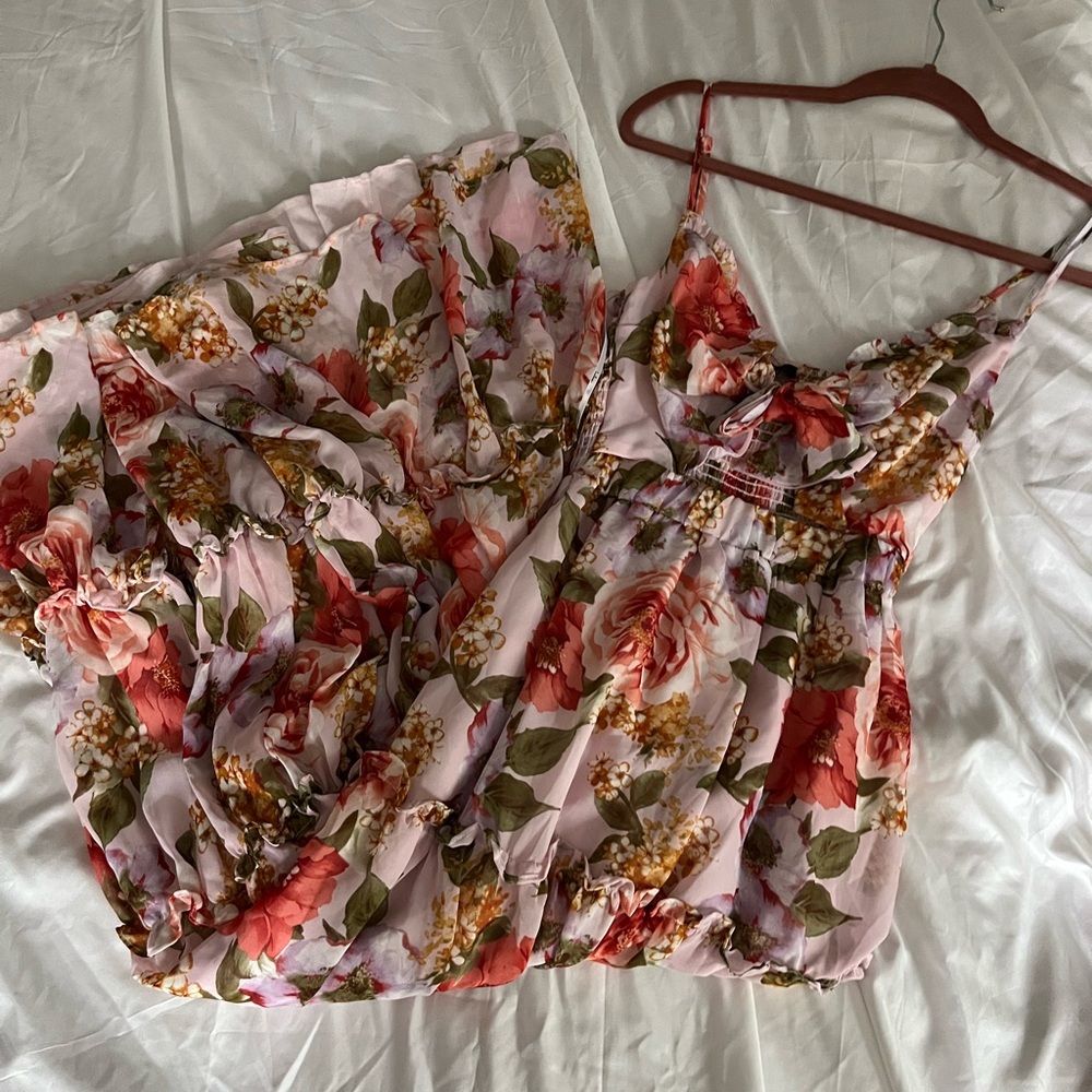 Lulu’s Floral Maxi Dress